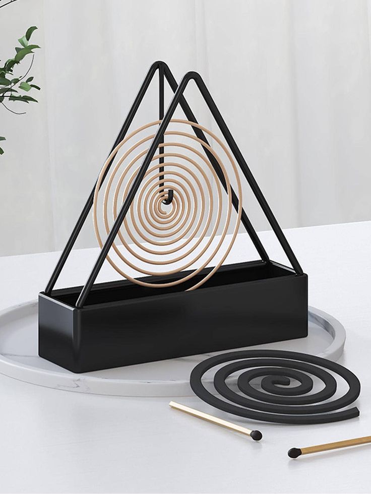 Triangle Mosquito Coil Holder – Metal Ash Catcher & Incense Stand